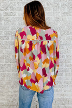 Cargue la imagen en el visor de la galería, Blusa de manga larga con estampado abstracto multicolor

