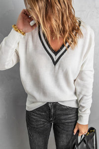 Deep V Contrasted Neckline Knitted Sweater - www.novixan.com