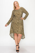 Load image into Gallery viewer, Cheetah Print Dress Featuring A Round Neck - www.novixan.com
