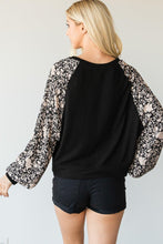 Load image into Gallery viewer, Floral Print Bubble Longsleeve Top - www.novixan.com

