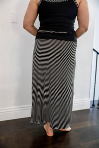Black Striped V-neck Top and Maxi Skirt Set Plus Size - www.novixan.com