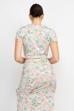 Load image into Gallery viewer, Front Knot Floral Top &amp; Ruched Maxi Skirts Set
