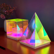 Cargue la imagen en el visor de la galería, Acrylic LED Pyramid Night Light with Remote Control
