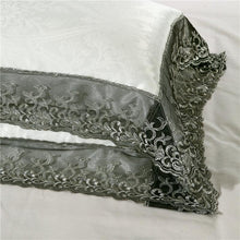 Cargue la imagen en el visor de la galería, Luxury Silky Satin Bedding Set 4pcs - www.novixan.com
