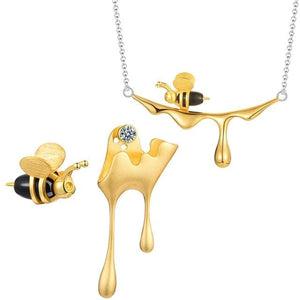 18K Gold Bee and Dripping Honey Pendant Necklace - www.novixan.com
