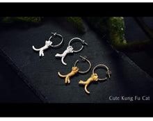 Cargue la imagen en el visor de la galería, Handmade Fine Silver Kung Fu Cat Drop Earrings - www.novixan.com
