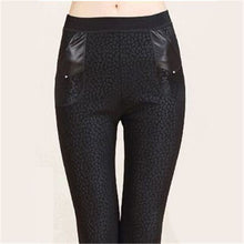 Load image into Gallery viewer, Warm Thick Velvet Floral Leggings - www.novixan.com
