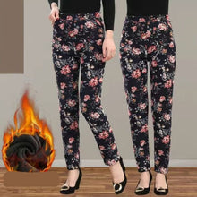 Load image into Gallery viewer, Warm Thick Velvet Floral Leggings - www.novixan.com
